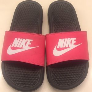 Pink nike slip ons